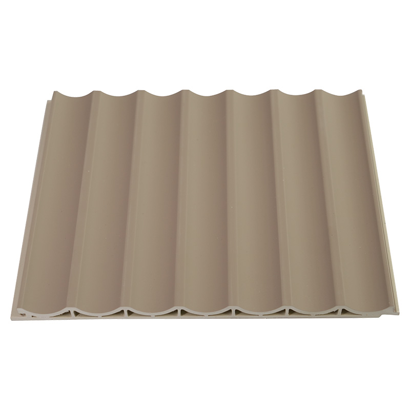 214*10 mm WPC-väggpanel för heminredning med innerbågsgallerdesign